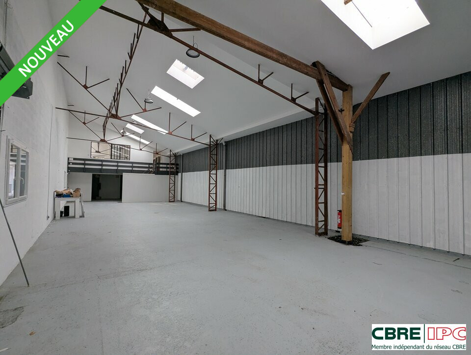 CBRE IPC Immobilier d'entreprise LOCATION Local d'activités ANGLET 7872PC