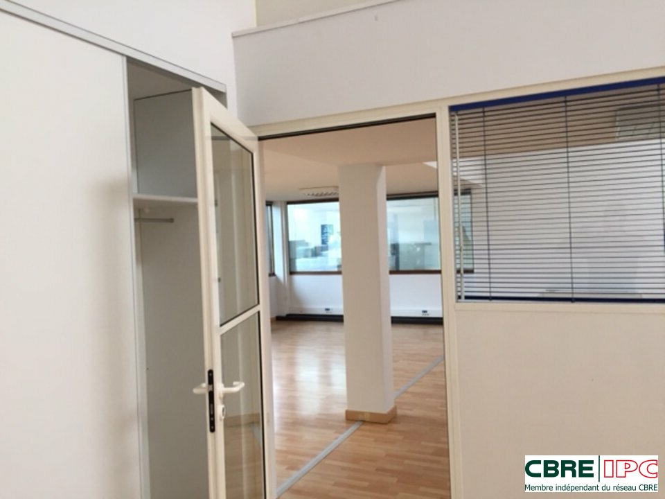 CBRE IPC Immobilier d'entreprise LOCATION Bureau BAYONNE 7962FD