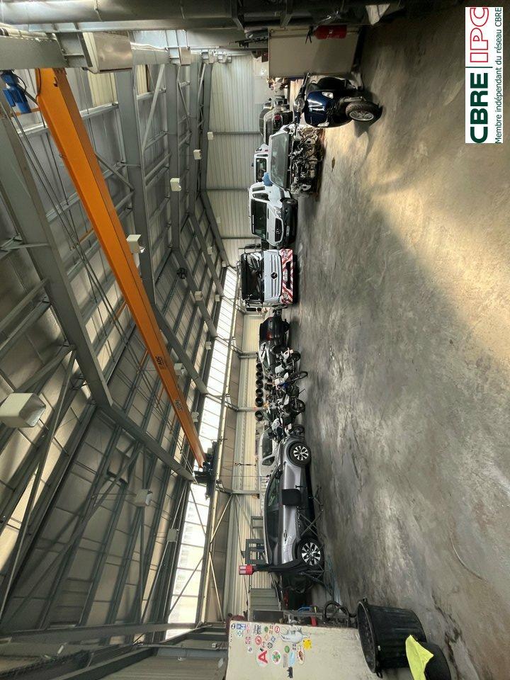 CBRE IPC Immobilier d'entreprise LOCATION Local d'activités  ANGLET 8010PC