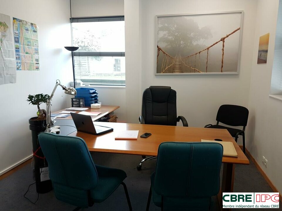 CBRE IPC Immobilier d'entreprise LOCATION Bureau BAYONNE 8068FD