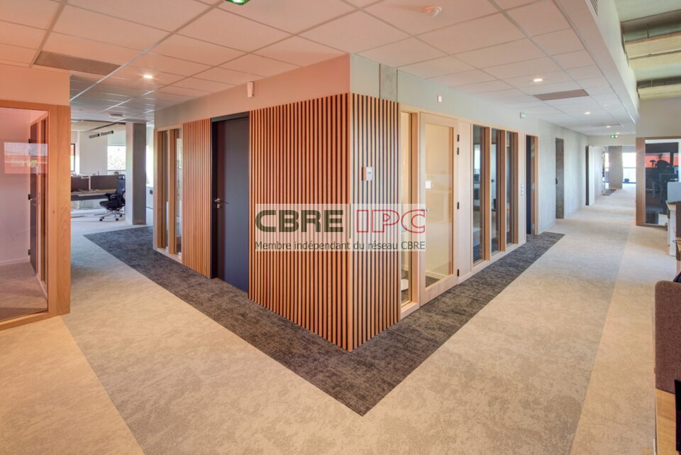 CBRE IPC Immobilier d'entreprise VENTE Bureau  PAU 7395FL2