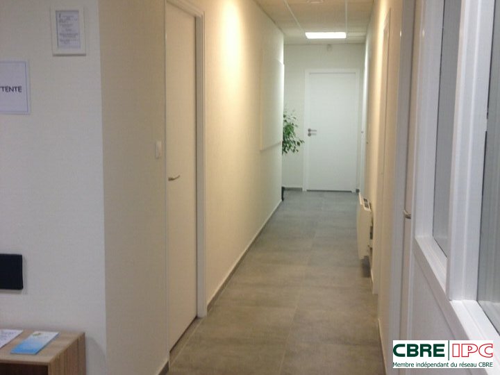 CBRE IPC Immobilier d'entreprise LOCATION Bureau  BAYONNE 8119FD