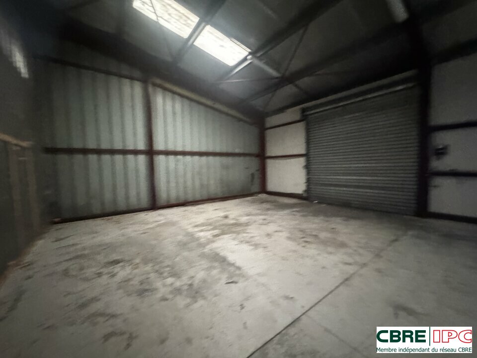 CBRE IPC Immobilier d'entreprise LOCATION Local d'activités  SAINT JEAN DE LUZ 8184EL