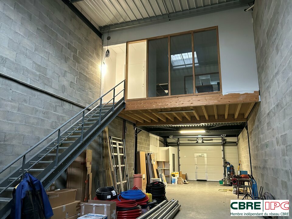 CBRE IPC Immobilier d'entreprise LOCATION Local d'activités ANGLET 20260114