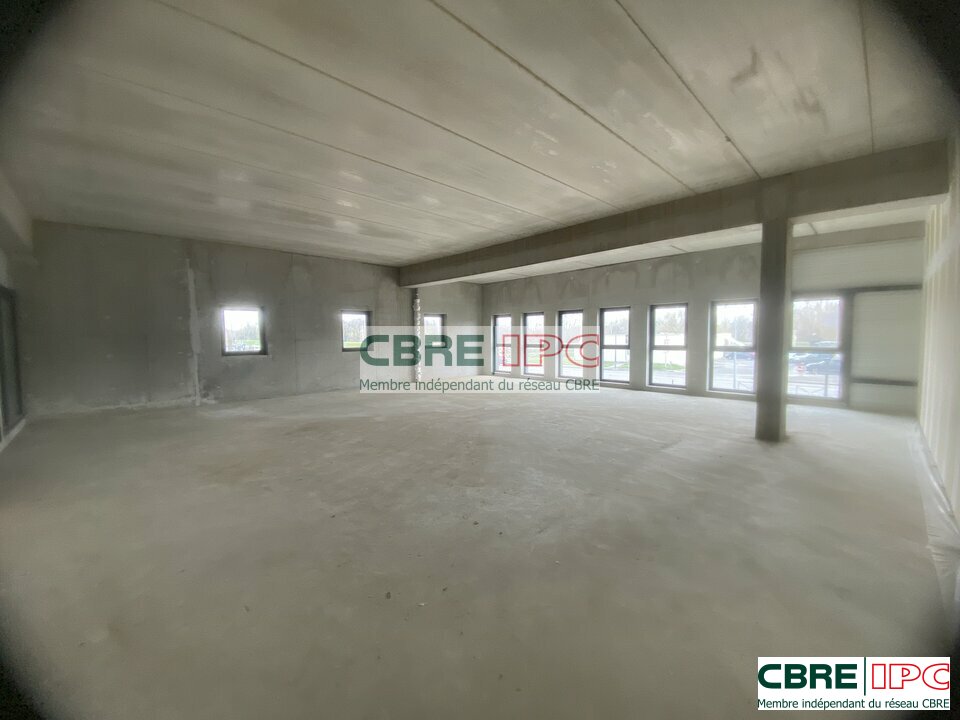 CBRE IPC Immobilier d'entreprise VENTE Local commercial DAX 7636YA8