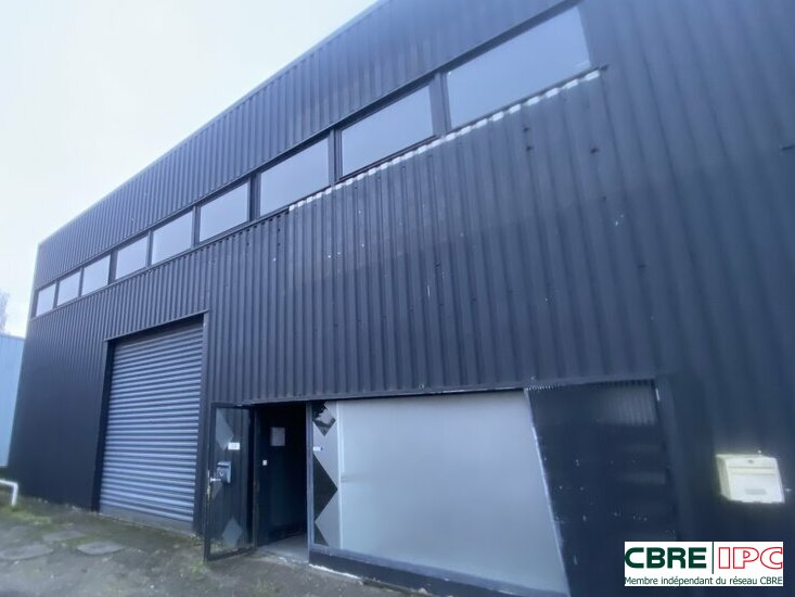 CBRE IPC Immobilier d'entreprise VENTE Local commercial  MONT DE MARSAN 7661YA