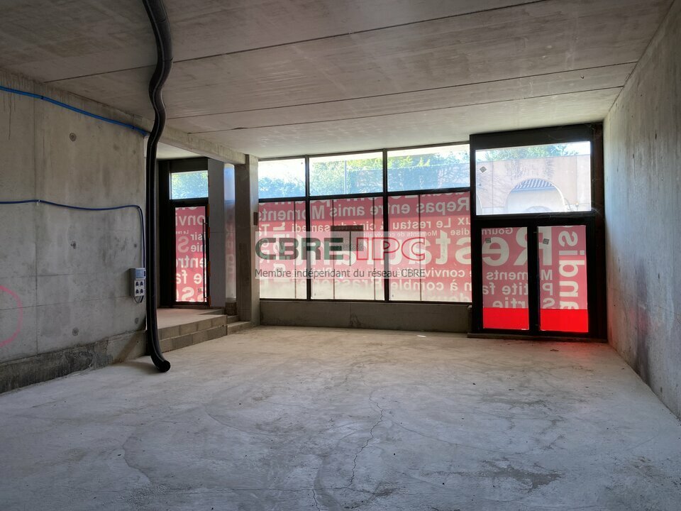 CBRE IPC Immobilier d'entreprise VENTE Local commercial  MONT-DE-MARSAN 7918YA