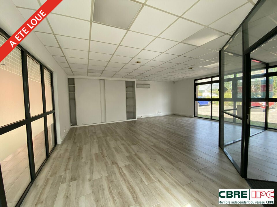 CBRE IPC Immobilier d'entreprise LOCATION Bureau ANGLET 7924FD