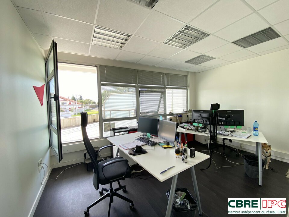 CBRE IPC Immobilier d'entreprise LOCATION Bureau  ANGLET 7952FD2