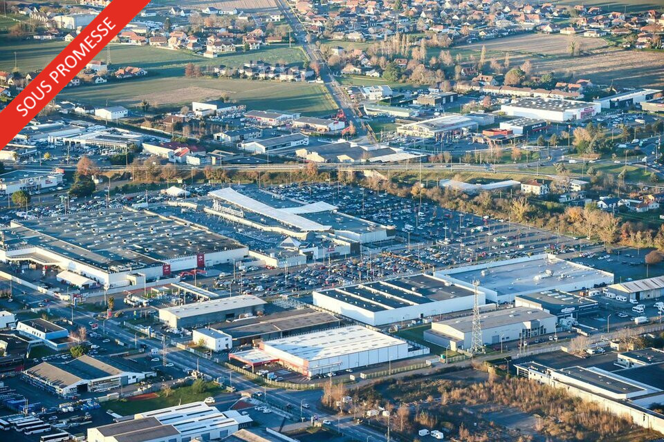 CBRE IPC Immobilier d'entreprise VENTE Local d'activités PAU 8120FL