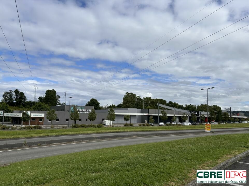 CBRE IPC Immobilier d'entreprise LOCATION Local commercial  ORTHEZ 7467FL