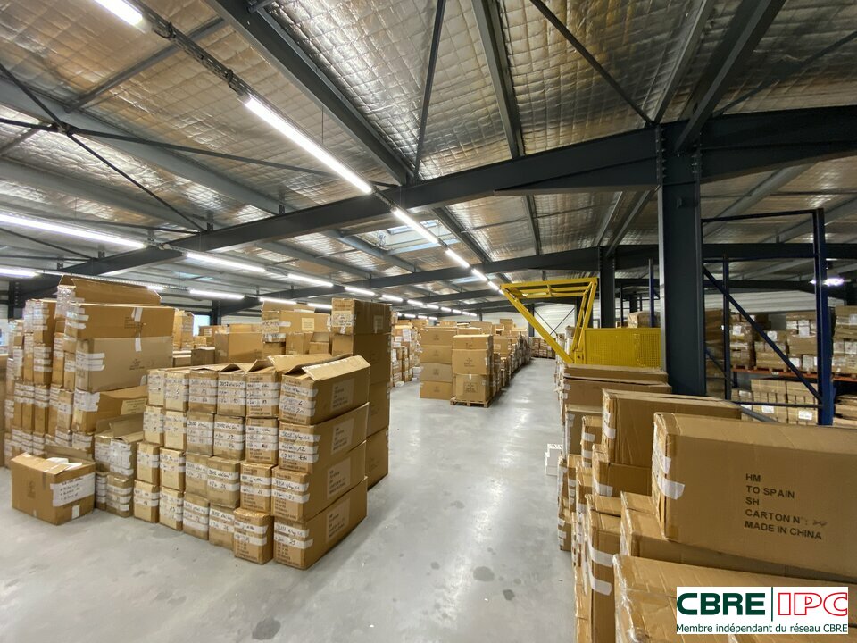 CBRE IPC Immobilier d'entreprise LOCATION Local d'activités SAINT PAUL LES DAX 7972MP