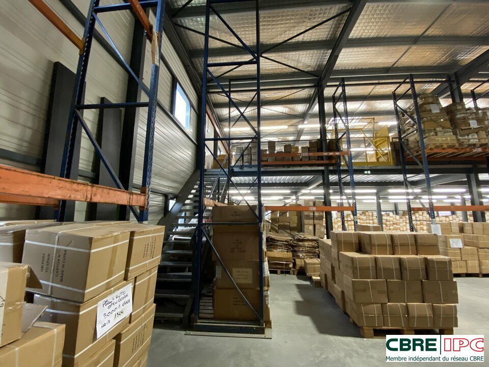 CBRE IPC Immobilier d'entreprise LOCATION Local d'activités SAINT PAUL LES DAX 7972MP