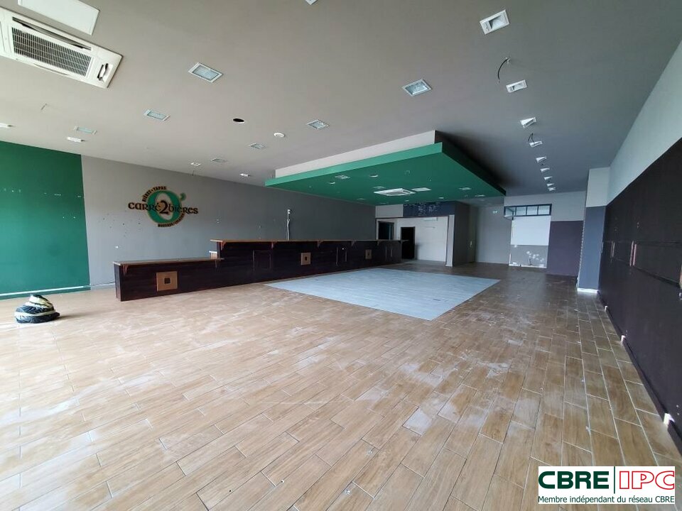 CBRE IPC Immobilier d'entreprise LOCATION Local commercial TARNOS 7983MP