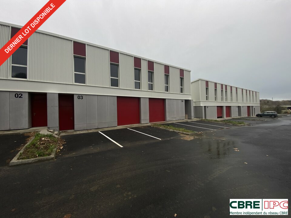 CBRE IPC Immobilier d'entreprise LOCATION Local d'activités BIDART 8174EL4