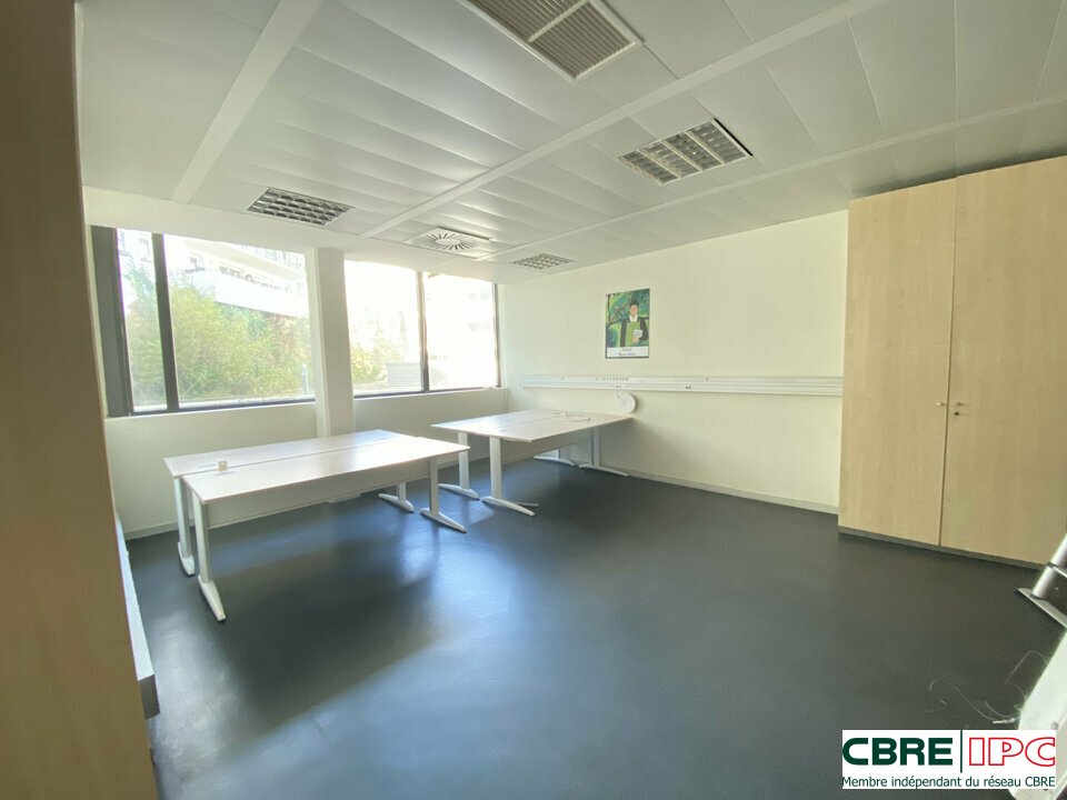 CBRE IPC Immobilier d'entreprise LOCATION Bureau  BAYONNE 8217FD