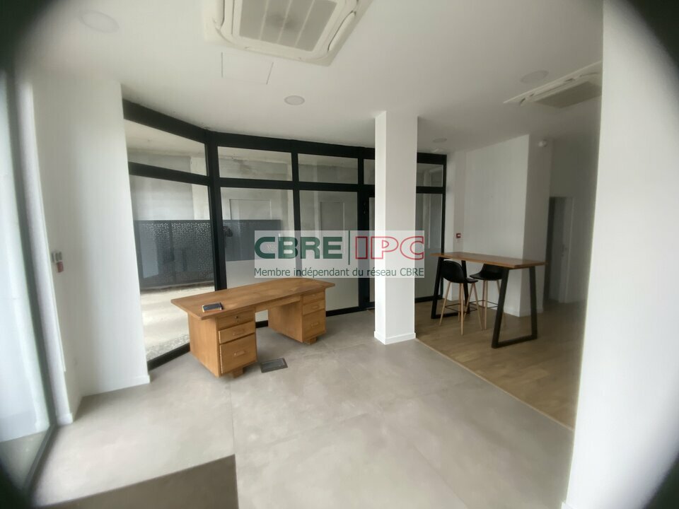 CBRE IPC Immobilier d'entreprise LOCATION Local commercial  MONT-DE-MARSAN 8259YA