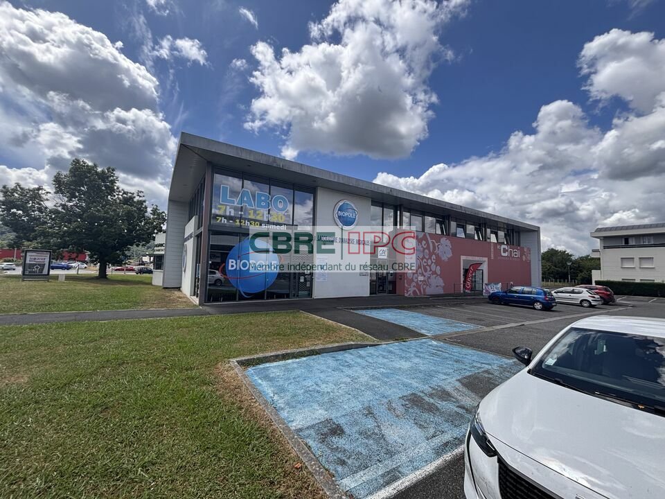 CBRE IPC Immobilier d'entreprise VENTE Bureau BILLERE 7940FL