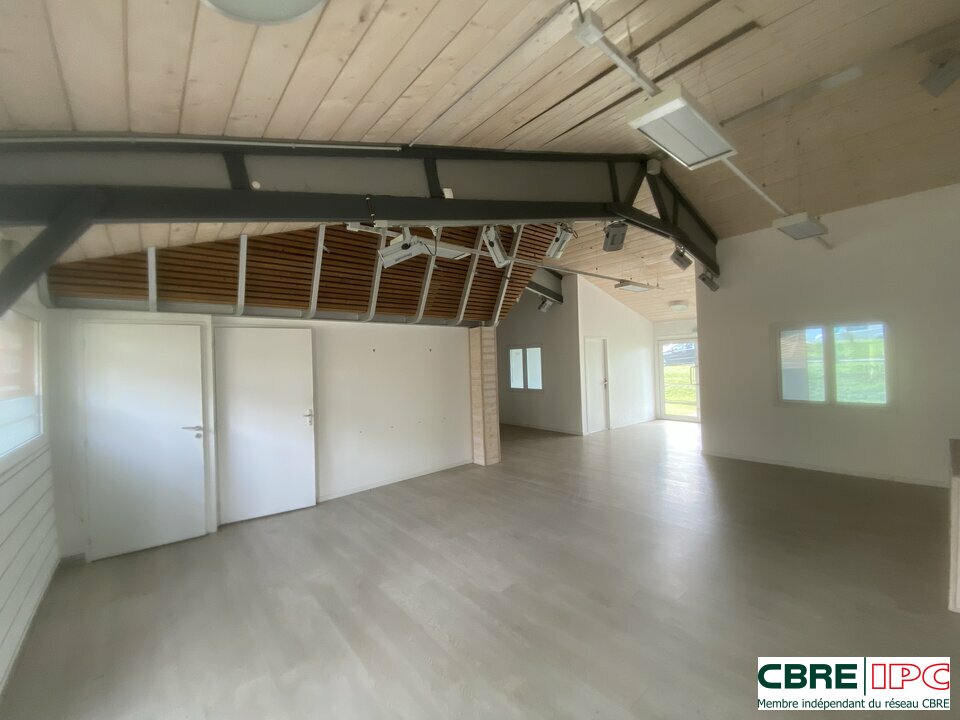 CBRE IPC Immobilier d'entreprise LOCATION Bureau SAINT-PAUL-LÈS-DAX 8203YA3