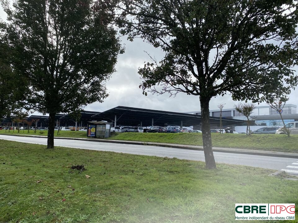 CBRE IPC Immobilier d'entreprise LOCATION Bureau SAINT-PAUL-LÈS-DAX 8203YA3