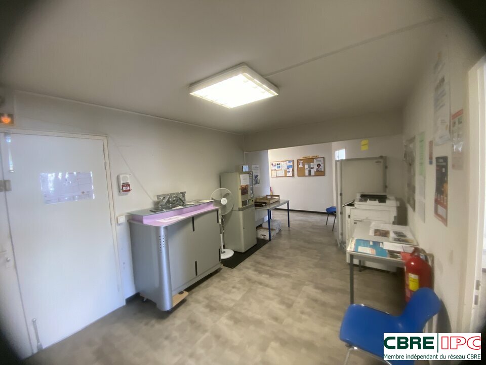 CBRE IPC Immobilier d'entreprise LOCATION Bureau DAX 8244YA
