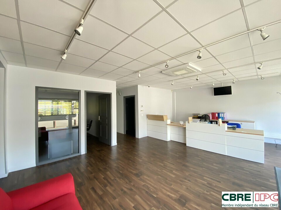 CBRE IPC Immobilier d'entreprise LOCATION Bureau ANGLET 8277FD