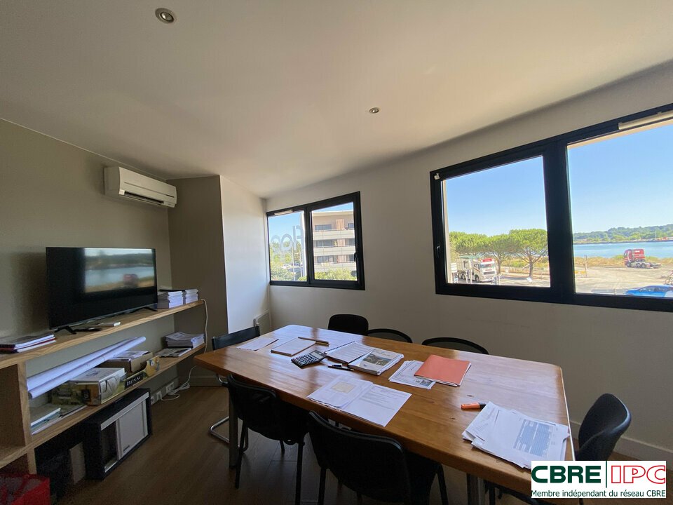 CBRE IPC Immobilier d'entreprise LOCATION Bureau ANGLET 20260706FD
