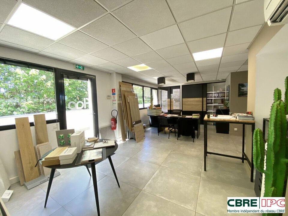 CBRE IPC Immobilier d'entreprise LOCATION Bureau ANGLET 20260706FD