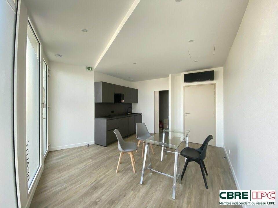 CBRE IPC Immobilier d'entreprise LOCATION Bureau BIARRITZ 8160FD