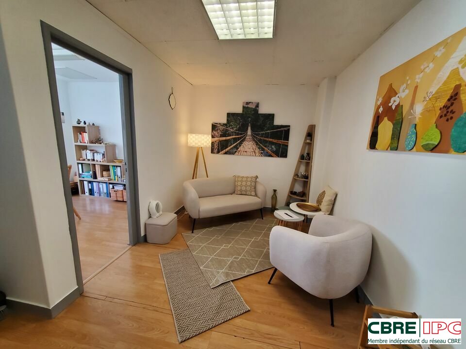 CBRE IPC Immobilier d'entreprise LOCATION Bureau  BAYONNE 8224FD