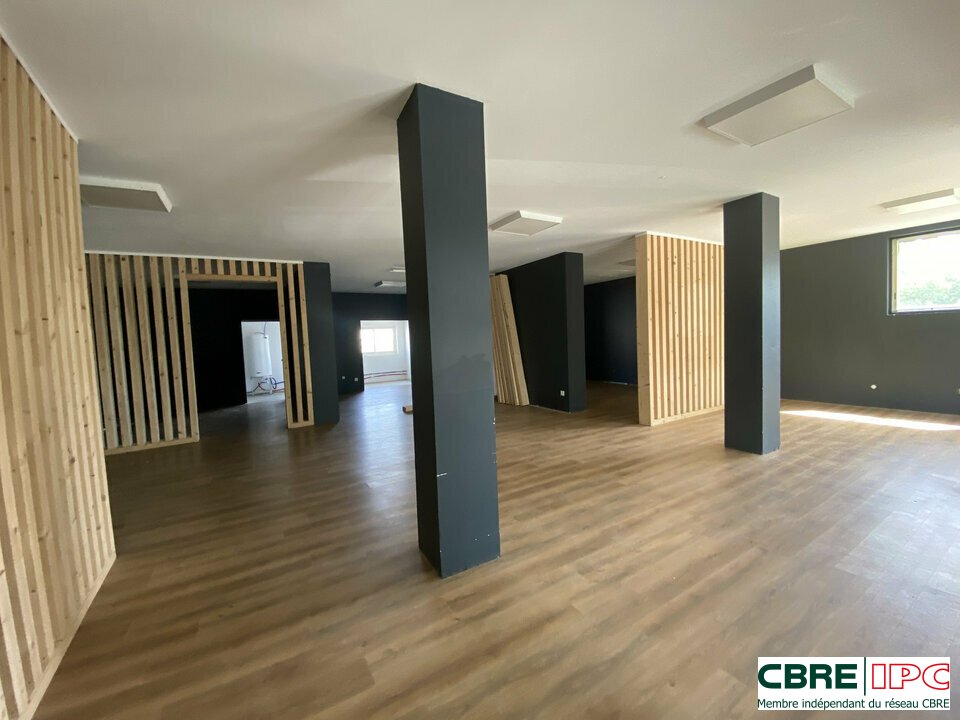 CBRE IPC Immobilier d'entreprise LOCATION Local commercial  BAYONNE 8297FD