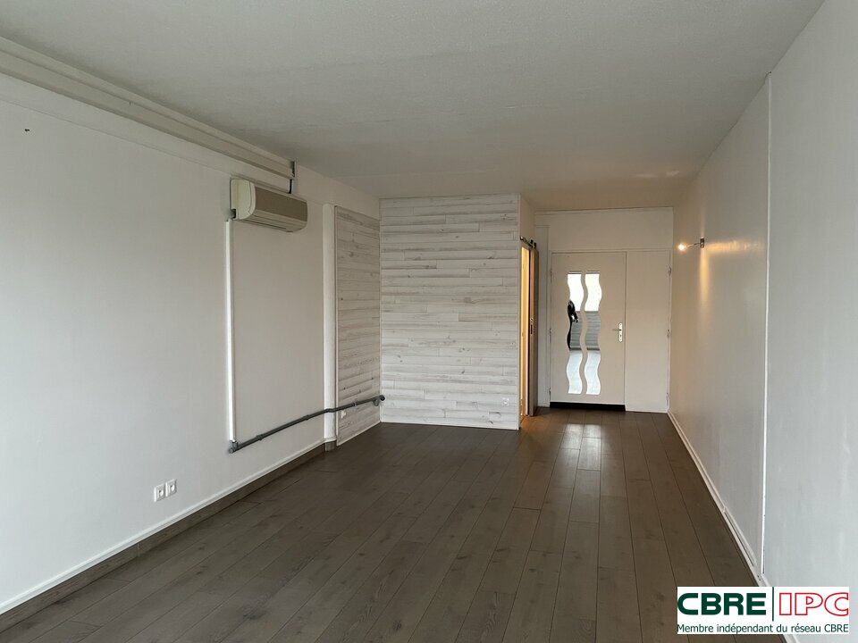 CBRE IPC Immobilier d'entreprise LOCATION Bureau  ANGLET 8308FD
