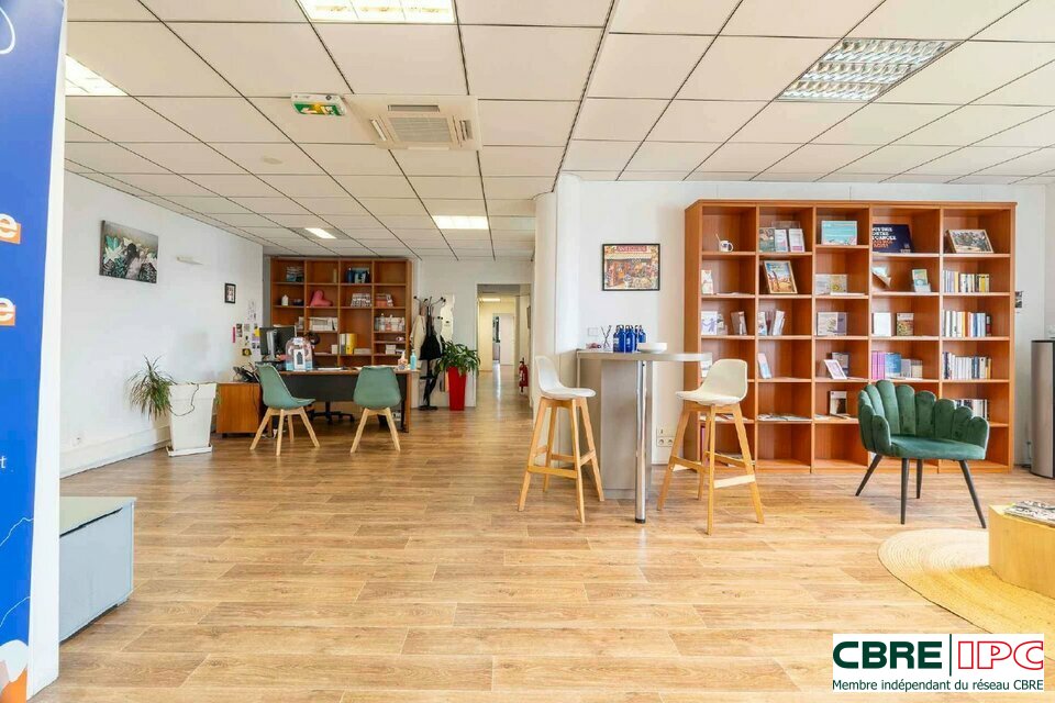 CBRE IPC Immobilier d'entreprise VENTE Bureau  BAYONNE 515FD