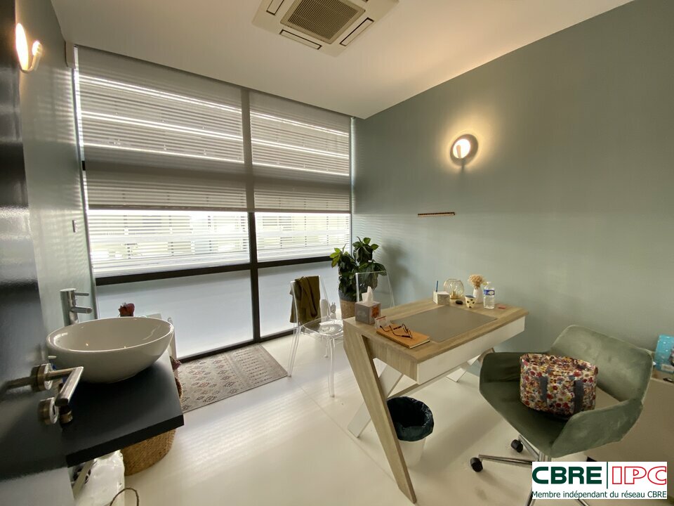 CBRE IPC Immobilier d'entreprise VENTE Bureau BAYONNE 7566FD