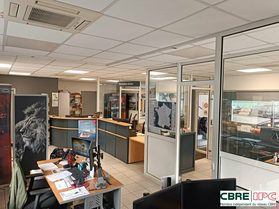 CBRE IPC Immobilier d'entreprise LOCATION Local d'activités SAINT AVIT 8043YA