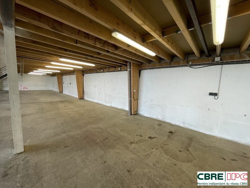 CBRE IPC Immobilier d'entreprise LOCATION Local d'activités USTARITZ 8069SD/EL