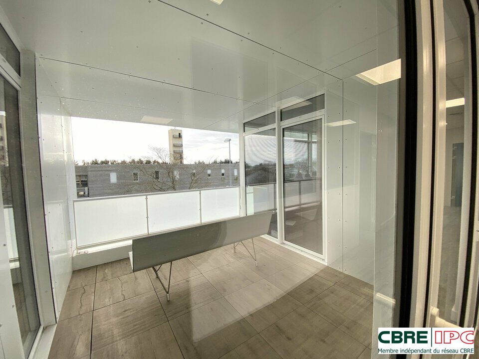 CBRE IPC Immobilier d'entreprise VENTE Bureau ANGLET 8151FD