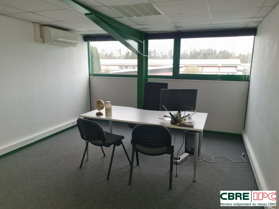 CBRE IPC Immobilier d'entreprise LOCATION Bureau  ANGLET 8331FD
