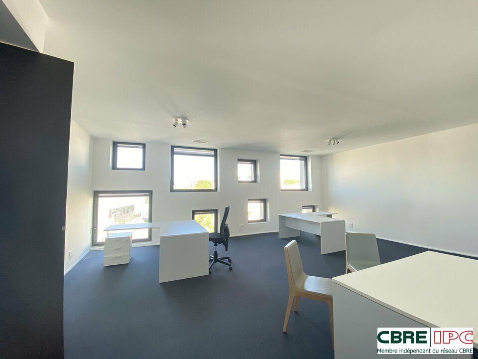 CBRE IPC Immobilier d'entreprise LOCATION Bureau BIARRITZ 8411FD