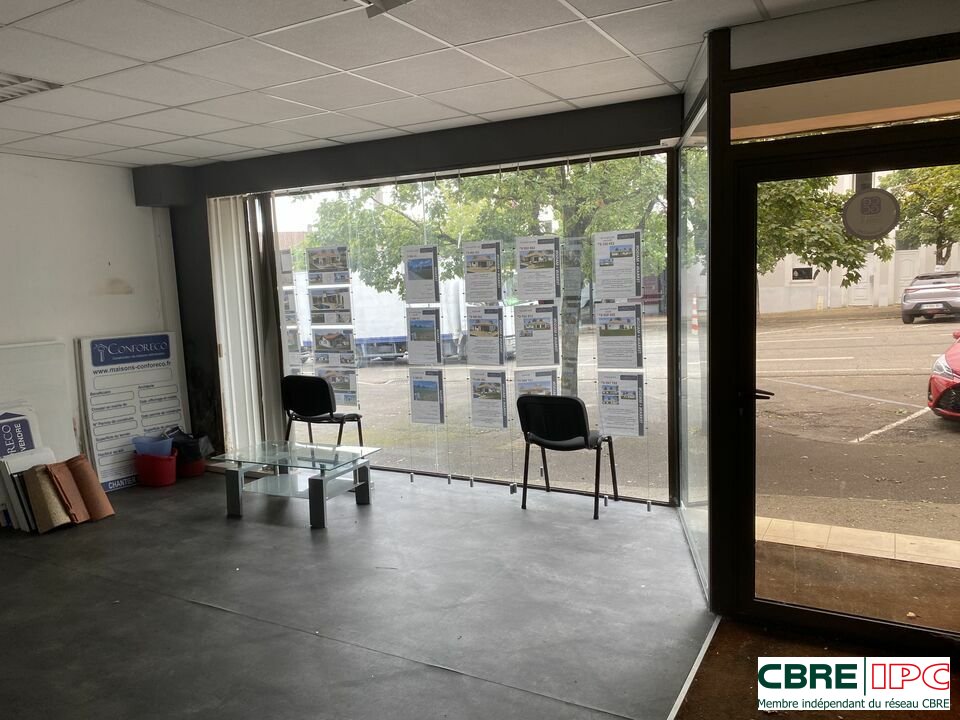 CBRE IPC Immobilier d'entreprise LOCATION Local commercial  MONT DE MARSAN 7946YA