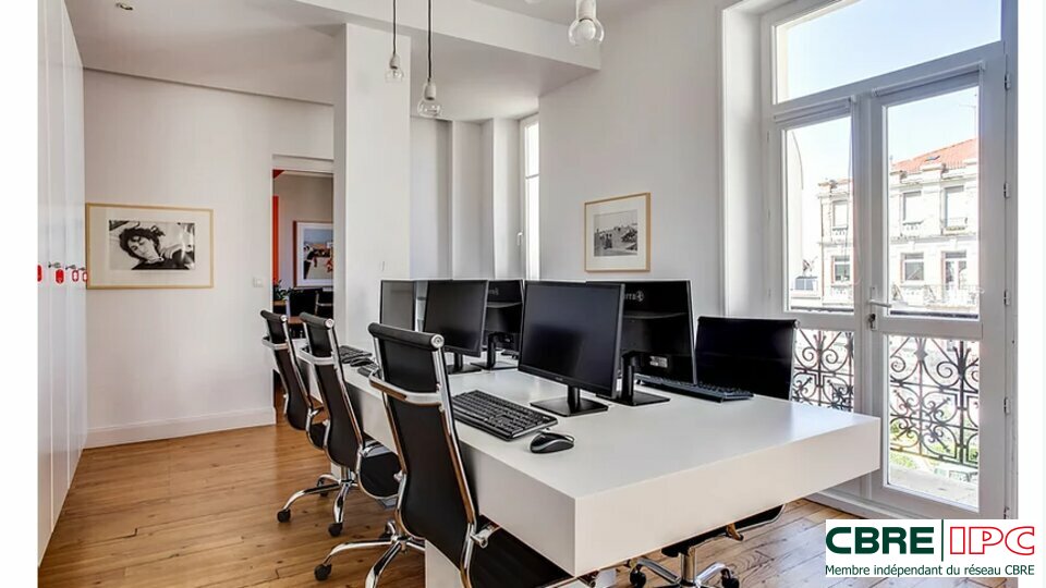CBRE IPC Immobilier d'entreprise LOCATION Bureau BIARRITZ 8235FD2