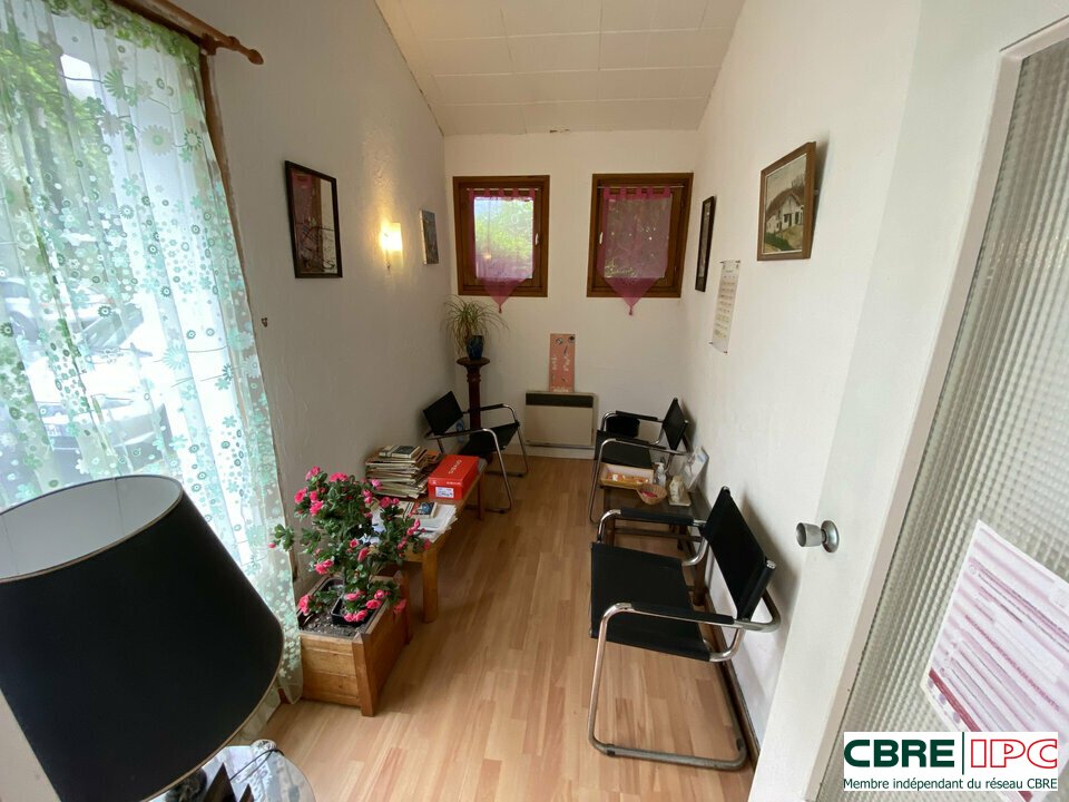 CBRE IPC Immobilier d'entreprise VENTE Bureau SAINT-JEAN-DE-LUZ 8395EL
