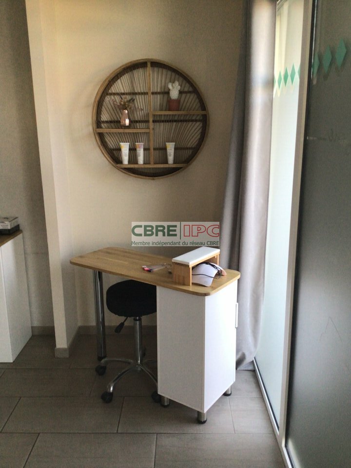 CBRE IPC Immobilier d'entreprise VENTE FDC Fonds de commerce LABENNE 8475MP