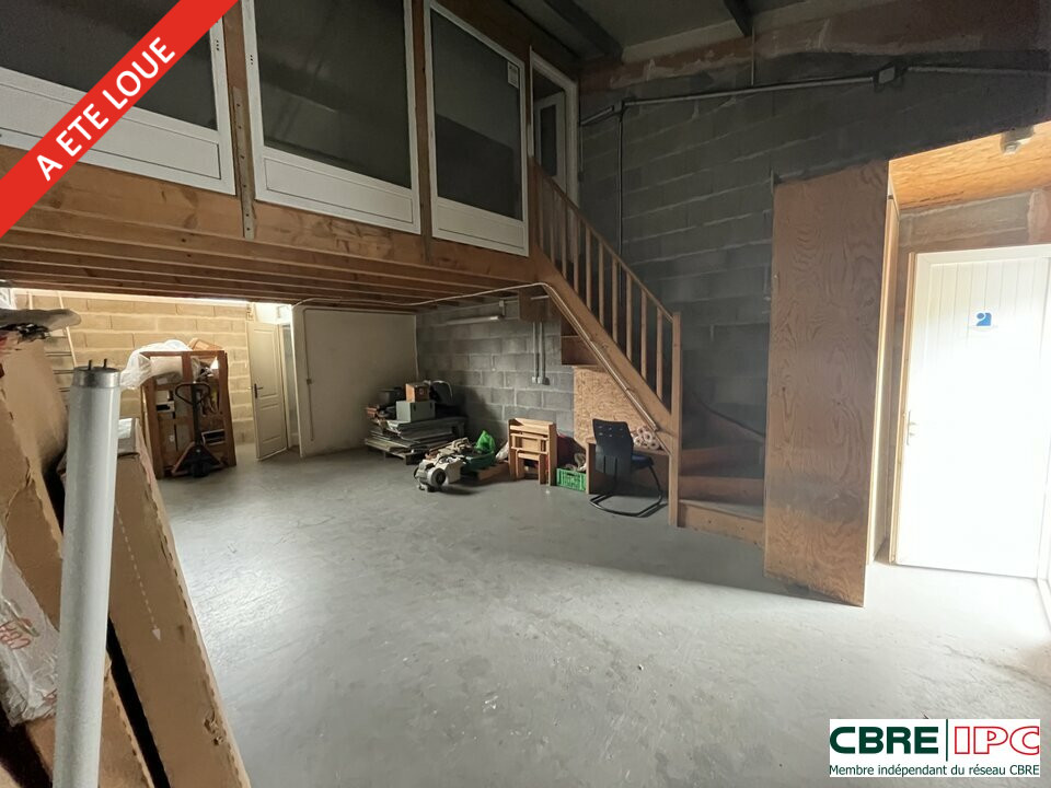 CBRE IPC Immobilier d'entreprise LOCATION Local d'activités  BOUCAU 8351PC4