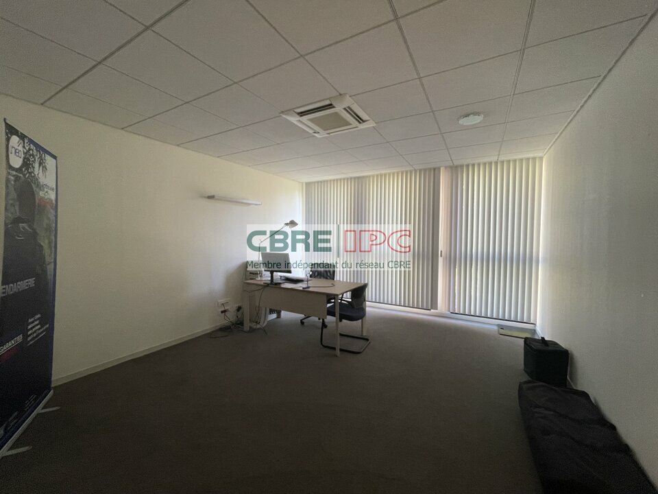 CBRE IPC Immobilier d'entreprise VENTE Bureau TARBES 8528FL